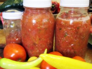 The world's easiest and best tasting salsa