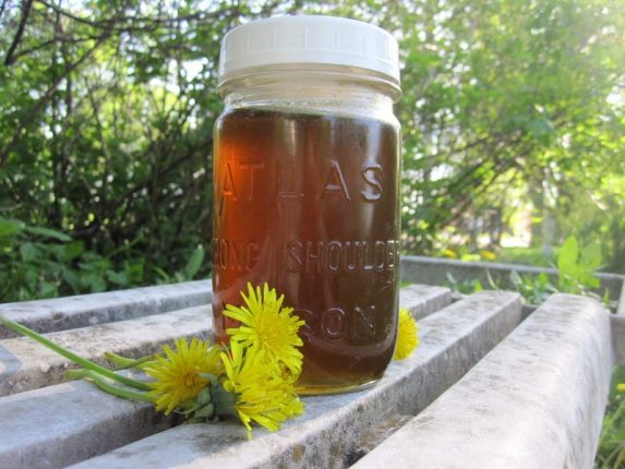 How to Make Dandelion Syrup